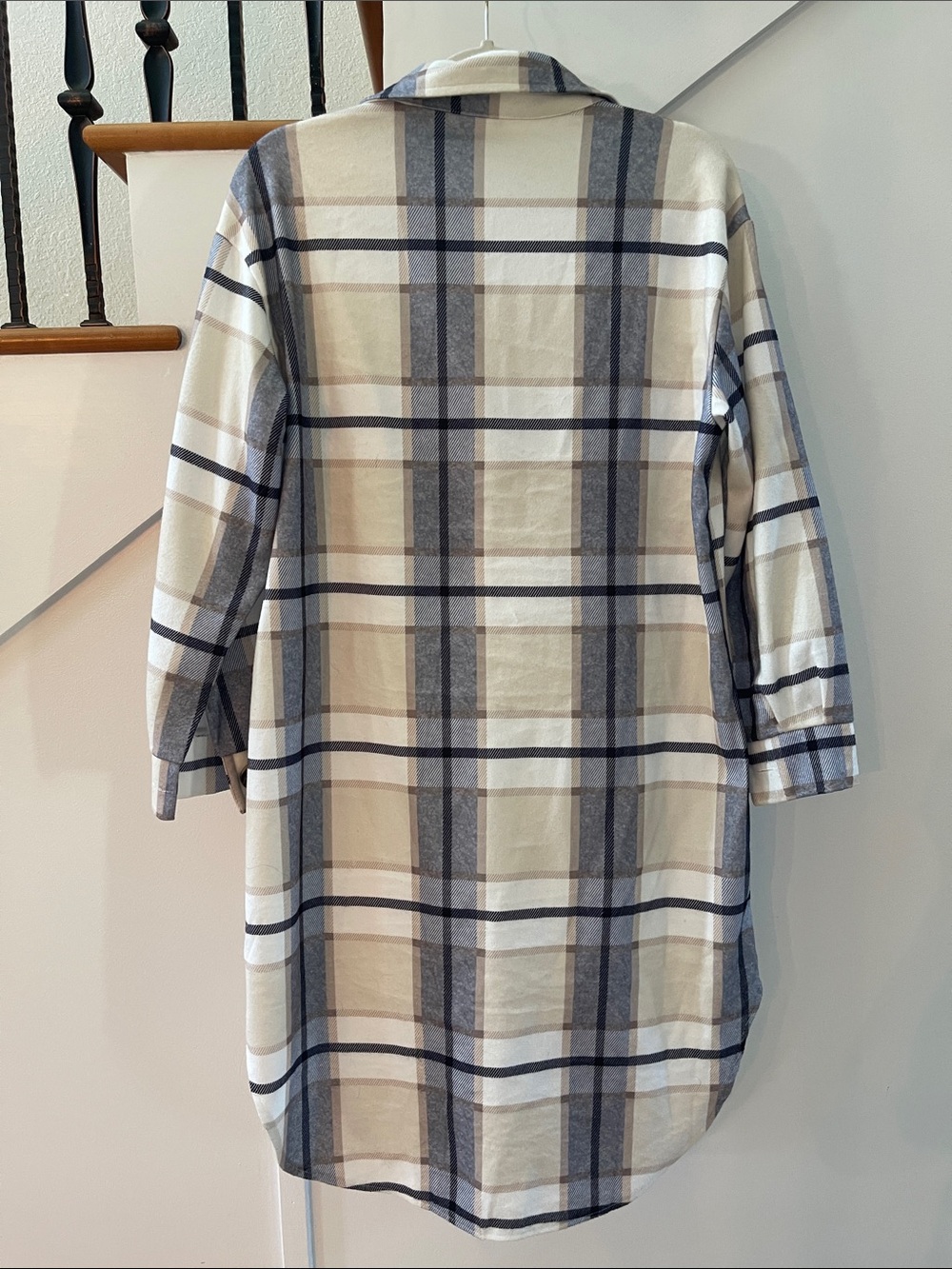 Long Plaid Shacket Coat in Cream & Gray - Picture 4 of 10